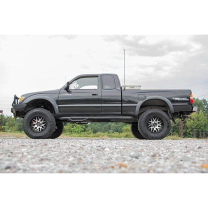 ROUGH COUNTRY | 6 Inch Lift Kit  Toyota Tacoma 2WD/4WD (1995-2004) | 74130