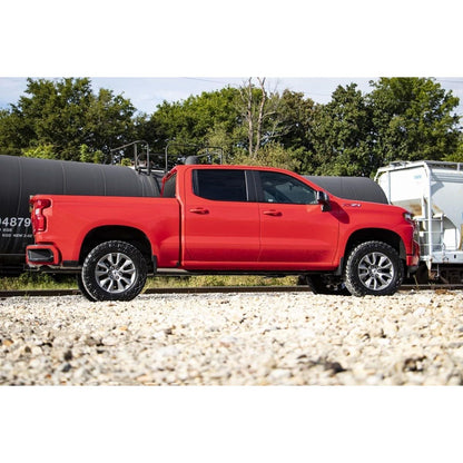 ROUGH COUNTRY | 3.5 Inch Lift Kit  M1  Rear Mono Leaf  Chevy Silverado 1500 (22-24) | 28240RED