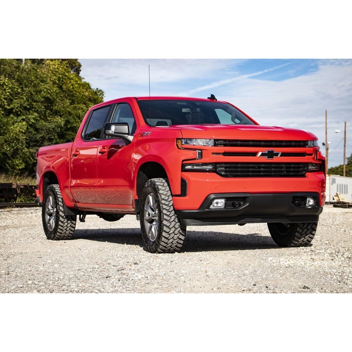 ROUGH COUNTRY | 3.5 Inch Lift Kit  M1  Rear Mono Leaf  Chevy Silverado 1500 (22-24) | 28240RED
