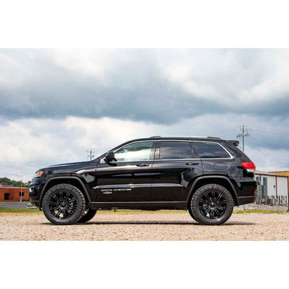 ROUGH COUNTRY 2.5 Inch Lift Kit | N3 Struts | Jeep Grand Cherokee 4WD (2011-2015) | 91130