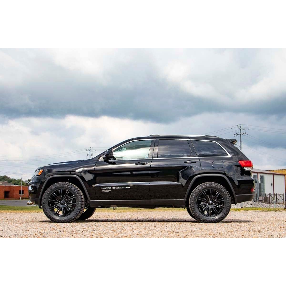 ROUGH COUNTRY 2.5 Inch Lift Kit | N3 Struts | Jeep Grand Cherokee 4WD (2016-2022) | 91430