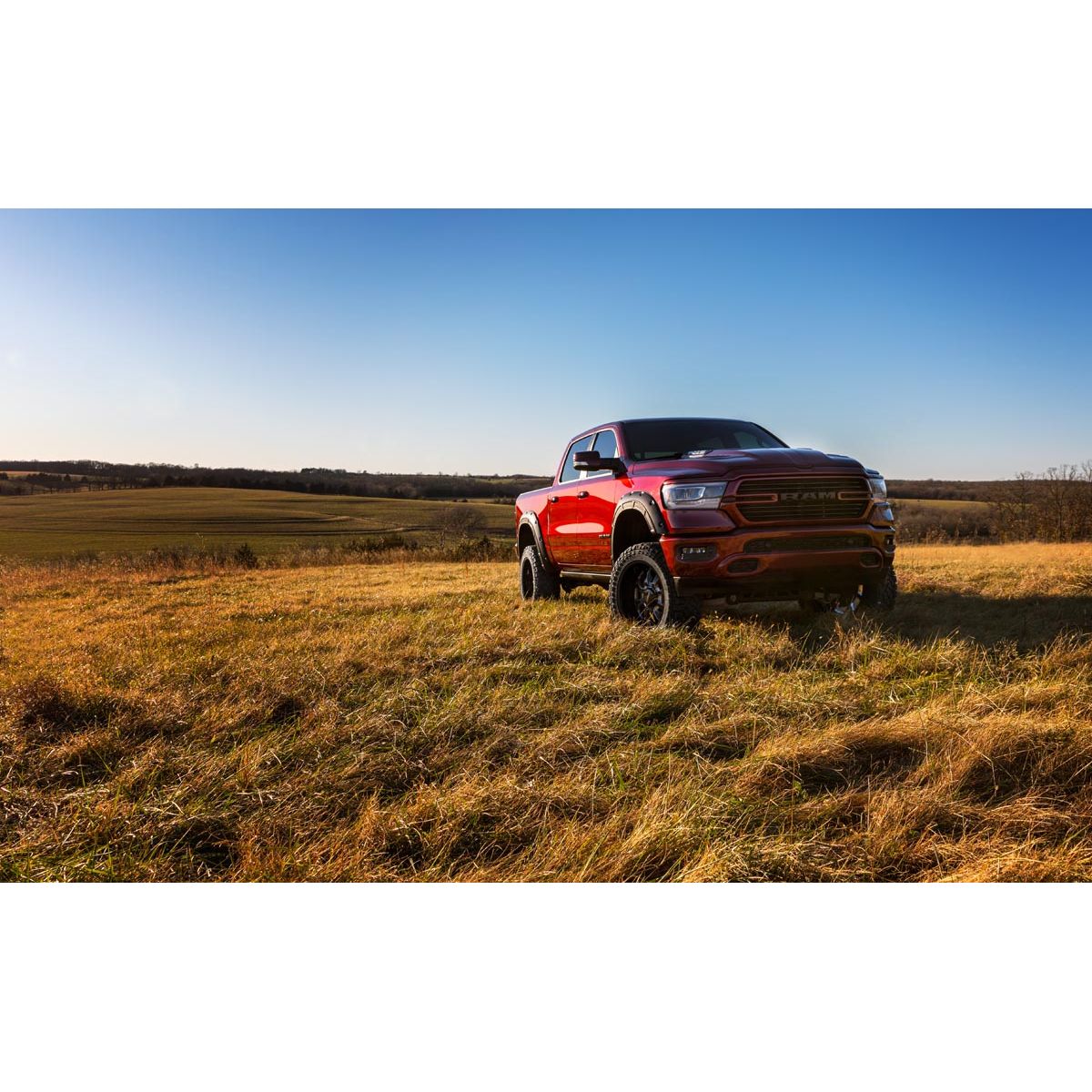 ROUGH COUNTRY | Defender Fender Flares  PAF Silver  Ram 1500 2WD/4WD (2019-2024) | A-D10914-PAF