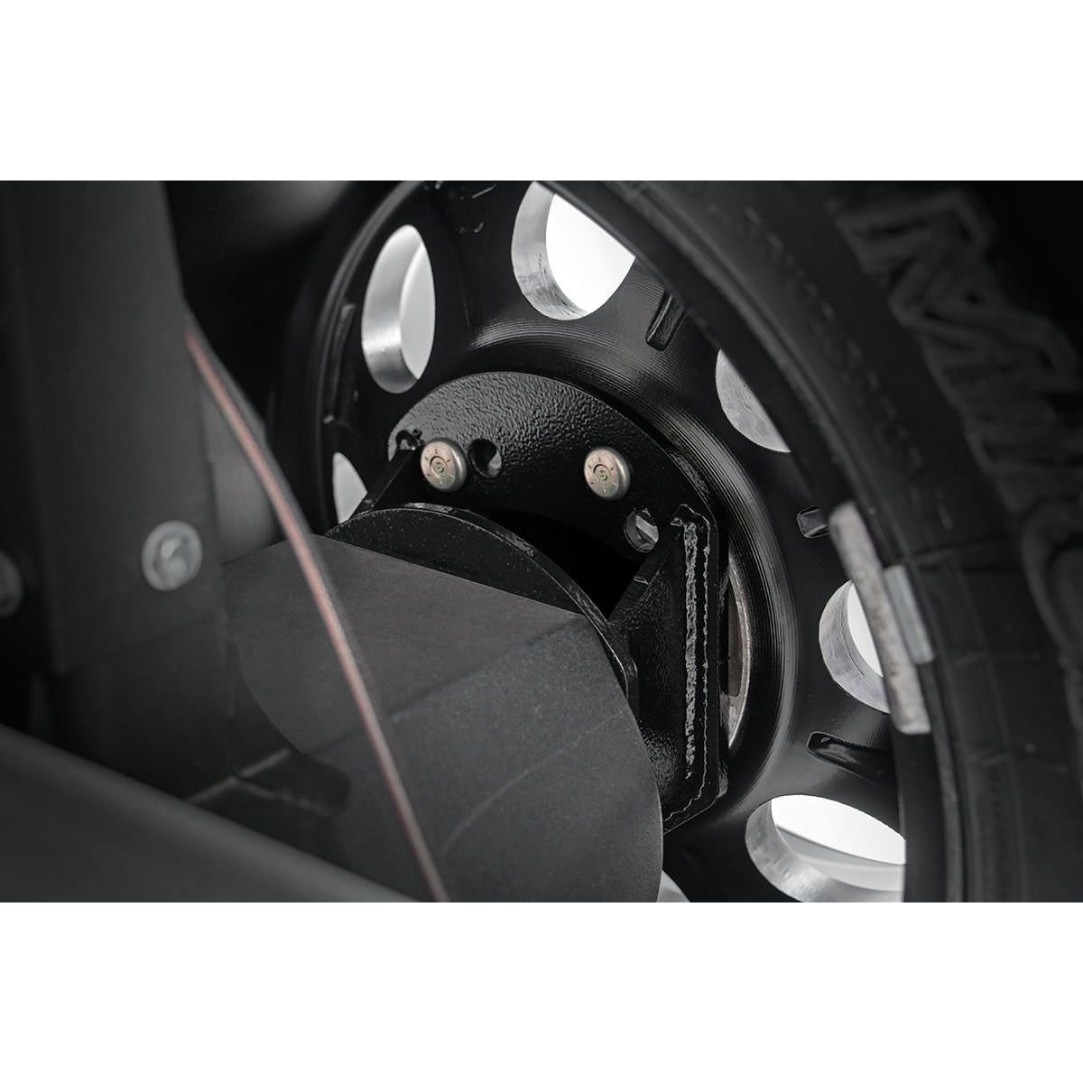 ROUGH COUNTRY Spare Tire Carrier Spcr | Jeep Wrangler JK (07-18)/Wrangler Unlimited (04-06)  | 1053