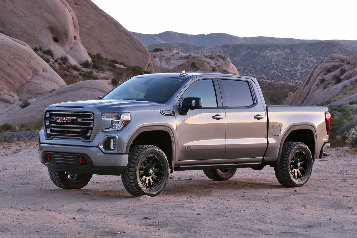 FABTECH | 1.5" Ball Joint UCA Lift Kit w/ Front Dirt Logic 2.5 Coilovers & Rear Dirt Logic 2.25 Shocks | Chevy Silverado / Gmc Sierra | K1153DL — product image 2