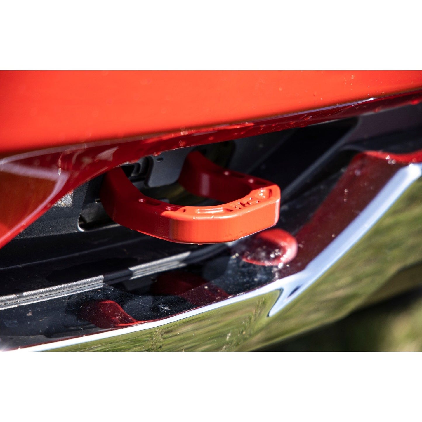 ROUGH COUNTRY Tow Hooks | Forged | Red | Chevy Silverado 1500 2WD/4WD (2014-2018 & Classic) | RS134