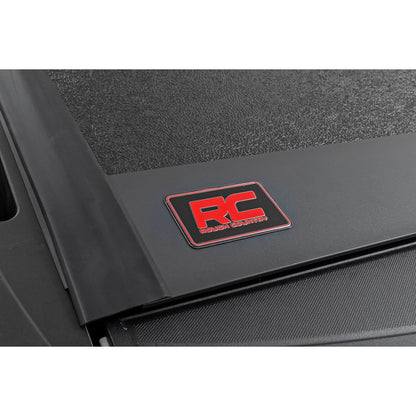 ROUGH COUNTRY Hard Low Profile Bed Cover | 6'7" Bed | Rail Cap | Chevy/GMC 1500/2500HD/3500HD (14-19 & Classic) | 47119651B