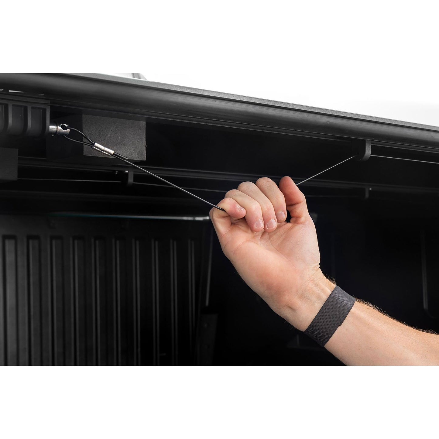 ROUGH COUNTRY Hard Low Profile Bed Cover | 6'7" Bed | Rail Cap | Chevy/GMC 1500/2500HD/3500HD (14-19 & Classic) | 47119651B
