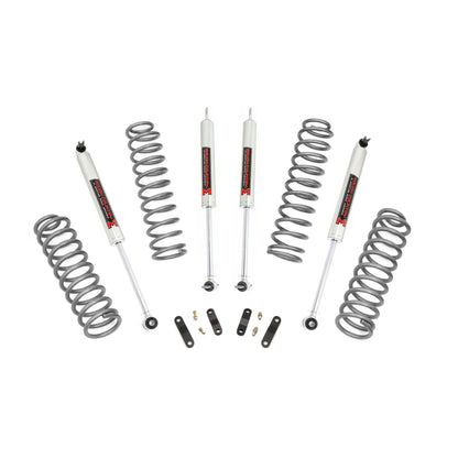 ROUGH COUNTRY 2.5 Inch Lift Kit | Coils | M1 | Jeep Wrangler Unlimited 2WD/4WD (2007-2018) | 67940