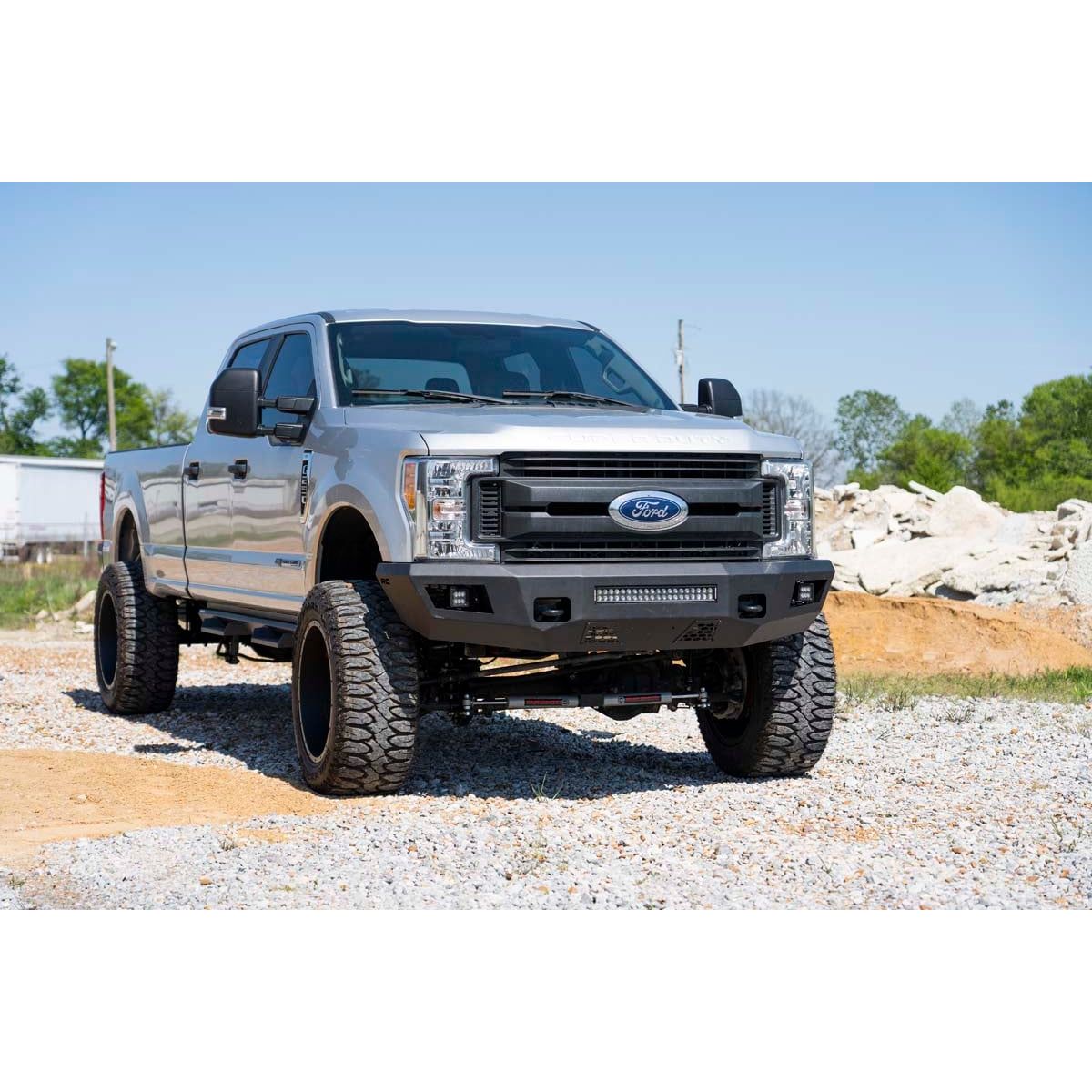 ROUGH COUNTRY Front Bumper | Ford F-250/F-350 Super Duty 2WD/4WD (2017-2022) | 10787