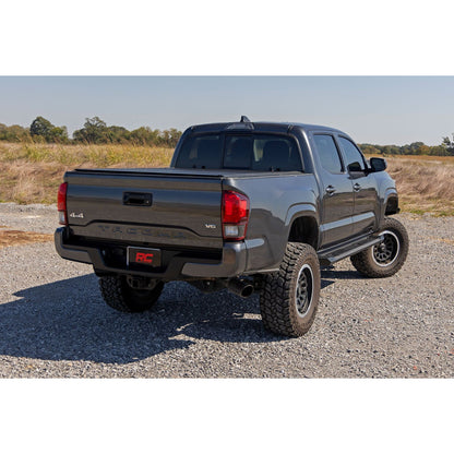 ROUGH COUNTRY HD2 Aluminum Running Boards | Double Cab | Toyota Tacoma 2WD/4WD (2005-2023) | SRB051785A