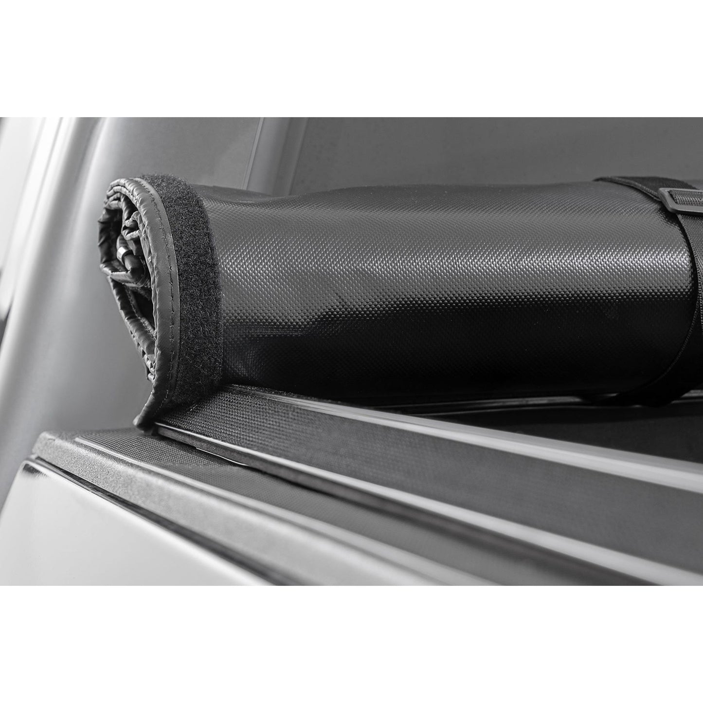 ROUGH COUNTRY Soft Roll Up Bed Cover | 5' Bed | Toyota Tacoma 2WD/4WD (2016-2023) | 42716501
