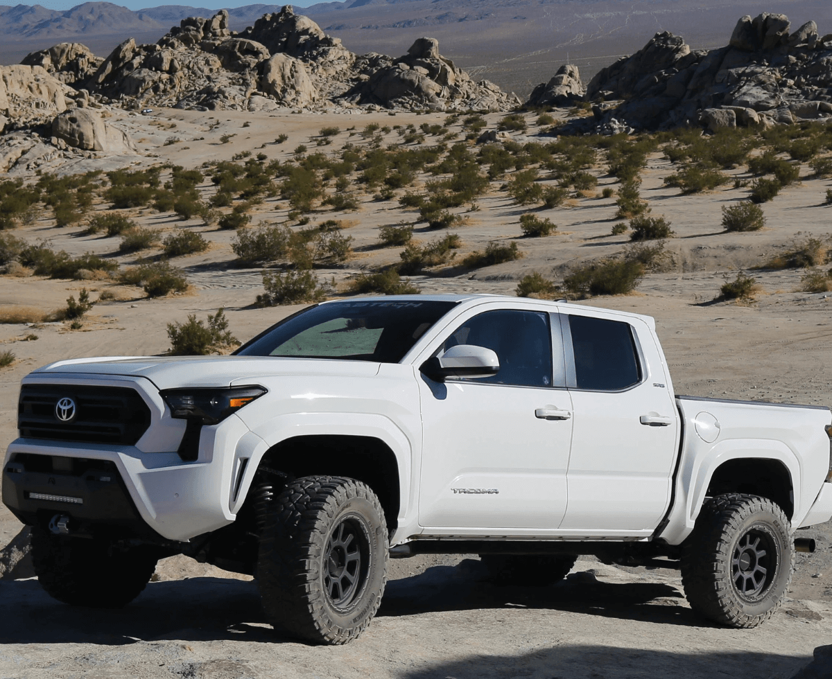 FABTECH | Rear Dirt Logic Shocks | Toyota Tacoma | FTS80172 — product image 2