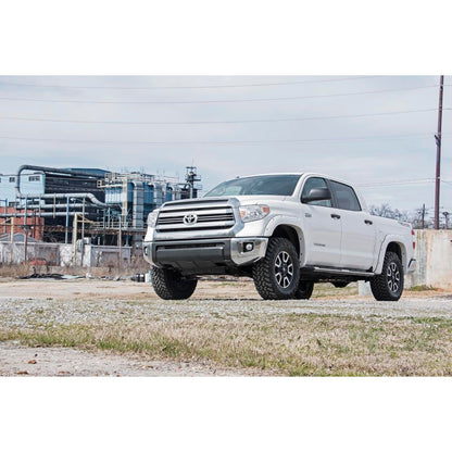ROUGH COUNTRY 2.5-3 Inch Leveling Kit | Toyota Tundra 2WD/4WD (2007-2021) | 870