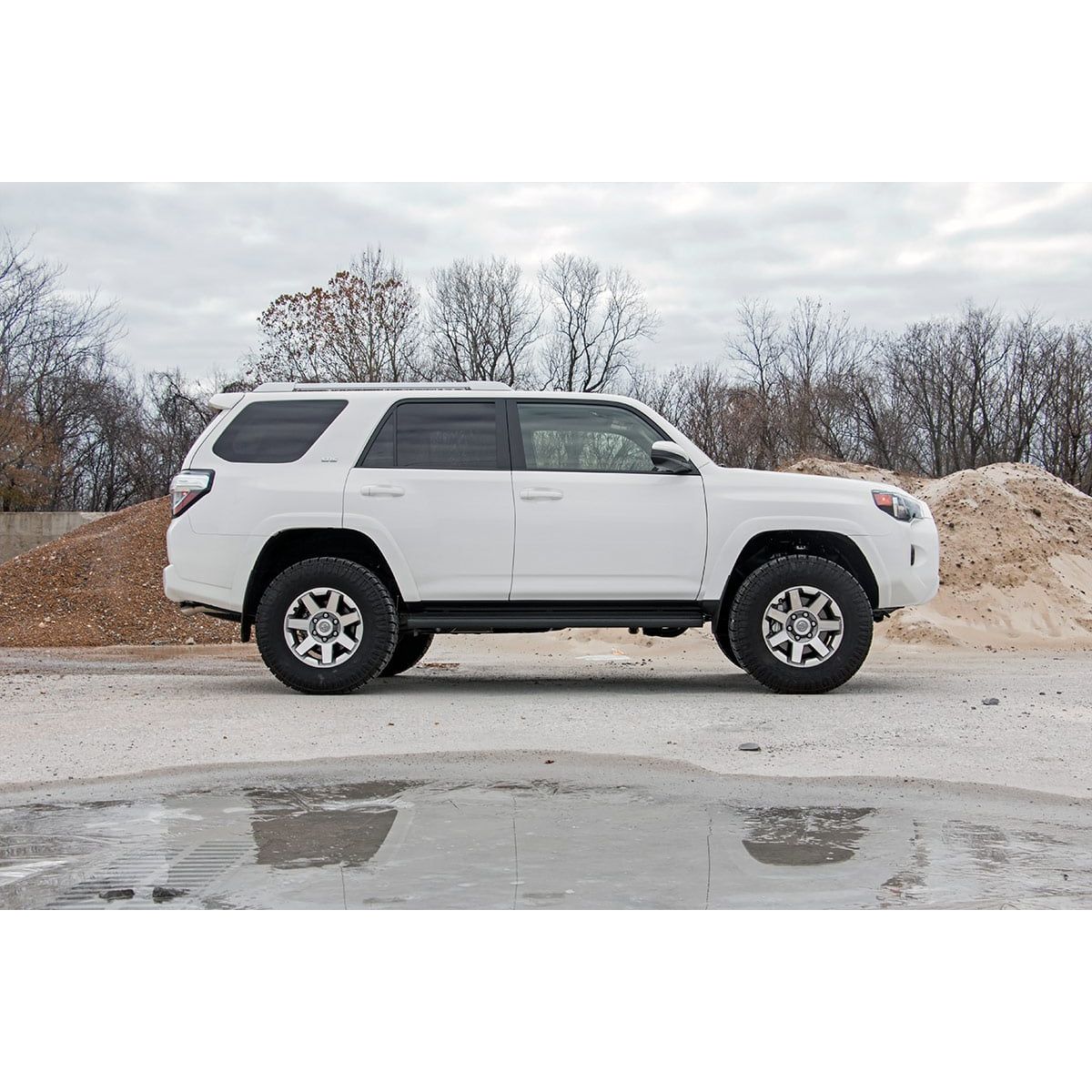 ROUGH COUNTRY 2 Inch Lift Kit | RR Coils | N3 Struts | Toyota 4Runner 4WD (2010-2024) | 76731