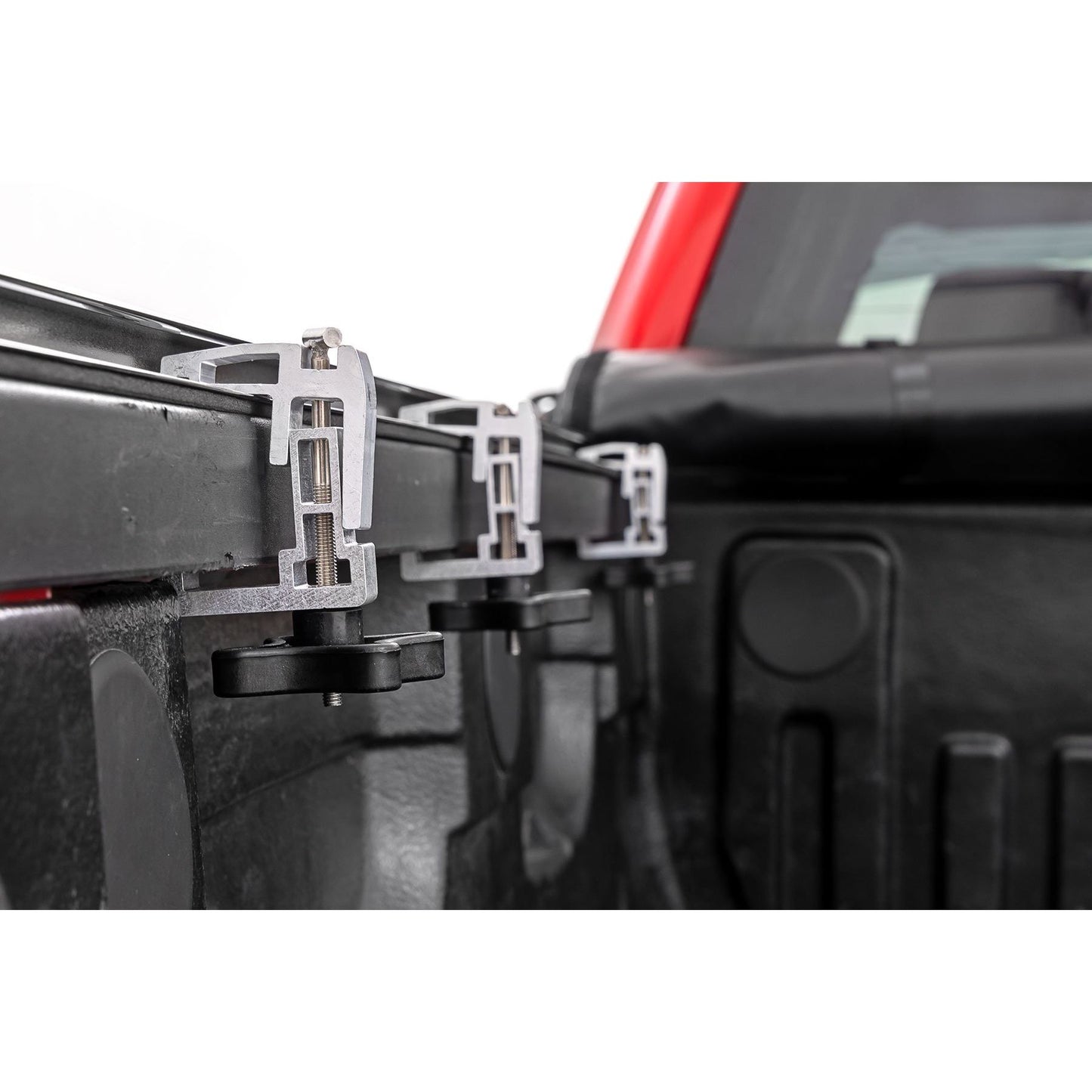 ROUGH COUNTRY Soft Roll Up Bed Cover | 5'9" Bed | Chevy/GMC 1500 (14-18 & Classic) | 42119551