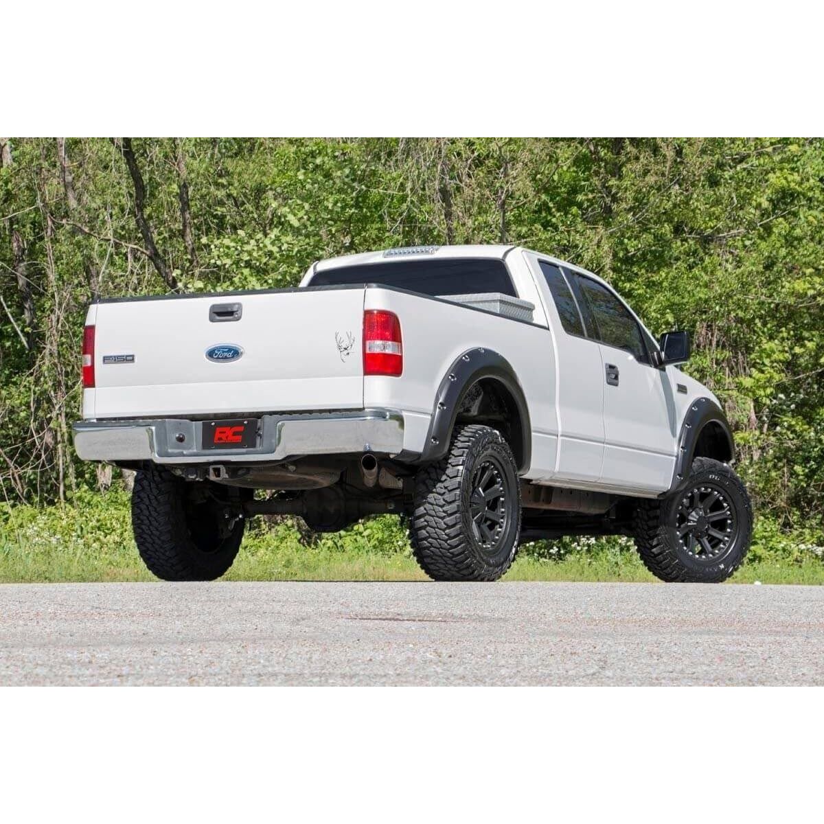 ROUGH COUNTRY 4 Inch Lift Kit | Ford F-150 2WD (2004-2008) | 52330