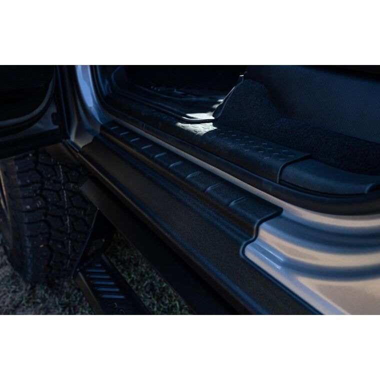 BUSHWACKER | Black Trail Armor Rocker Panel And Sill Plate Covers For 2021-2023 Ford Bronco 4 Door Incl. Side Panels/Sill Plate Cover Bushwacker | 14118