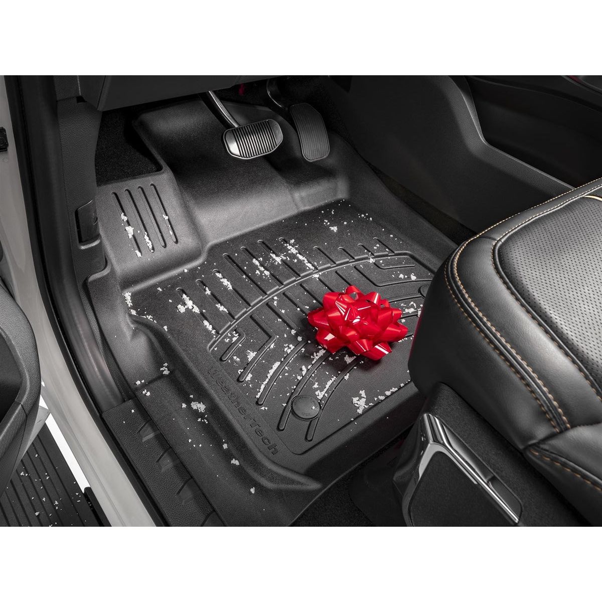 WeatherTech FloorLiner HP (1st Row Driver & Passenger) for 2021-C Ford Bronco - Carpeted Floor 4416951IM