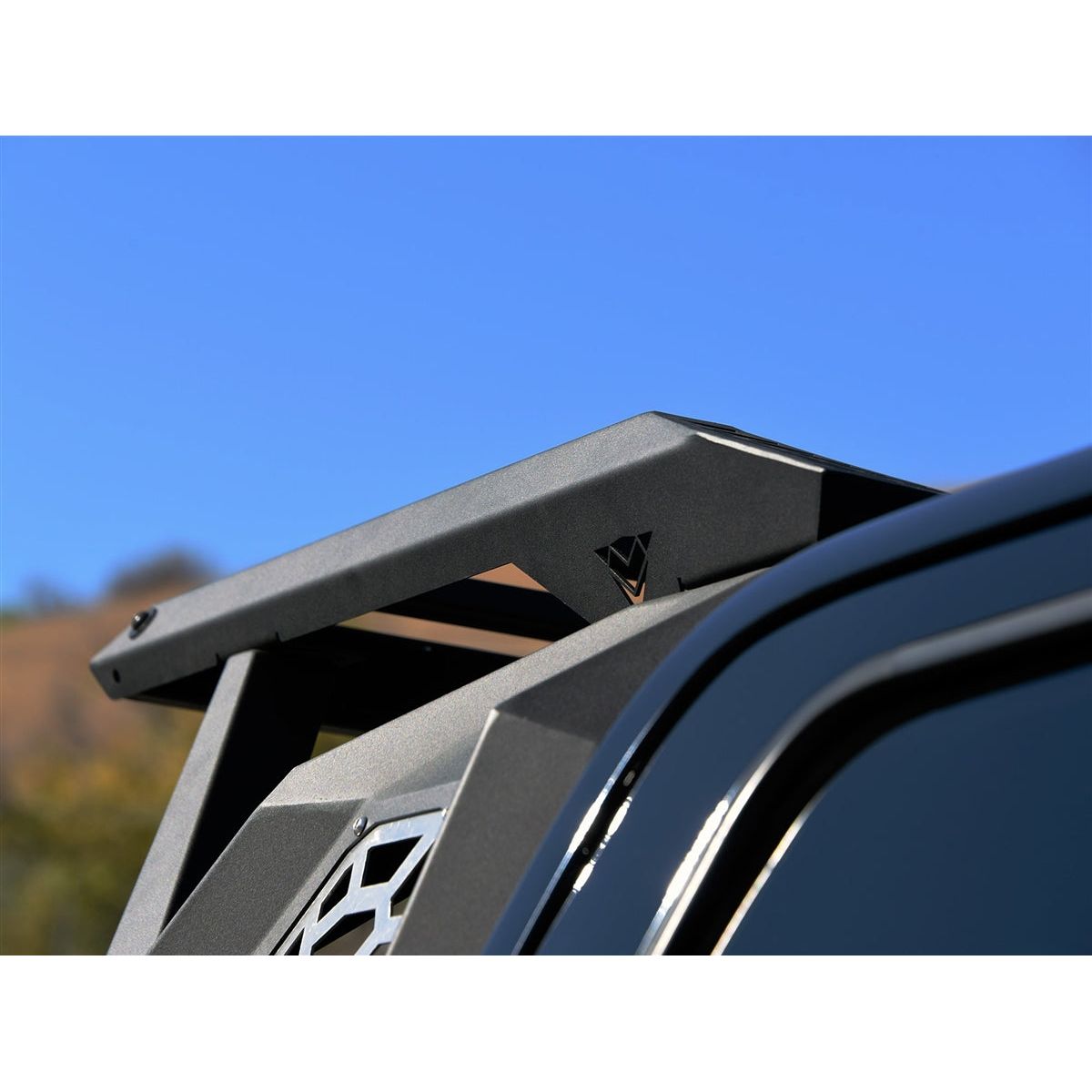 Armordillo CR-X Chase Rack Fits Full Size Trucks (Excludes all DODGE RAMS, F250-350-450-550) 7161849