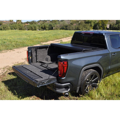 LEER Flush Folding Tonneau Cover HF650M